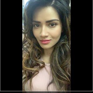 Meet your Posher, Toni